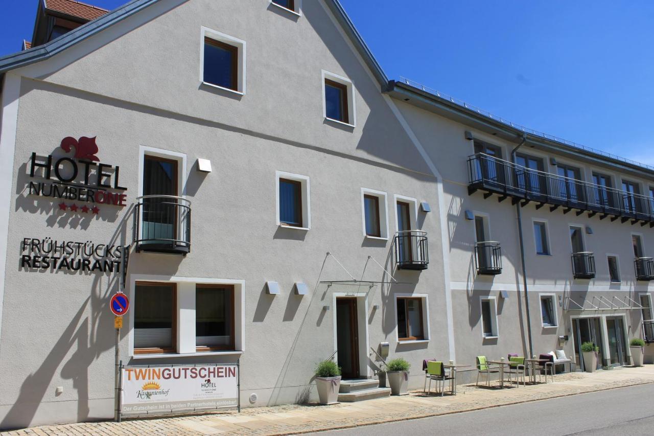 Hotel Number One Waidhaus Luaran gambar